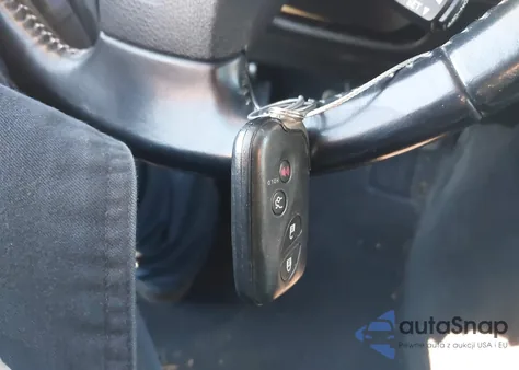 2010 Lexus Is 350C z USA, uszkodzony, nr VIN JTHFE2C25A2501152